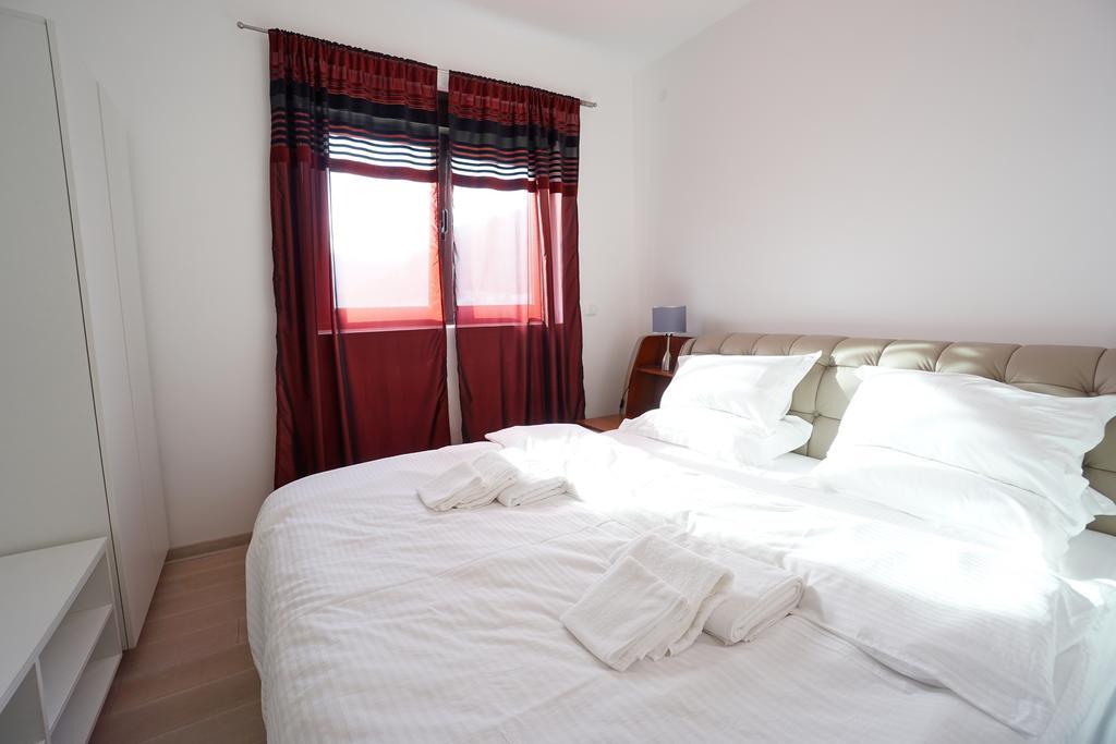 Budva Bay Breeze Apartments المظهر الخارجي الصورة