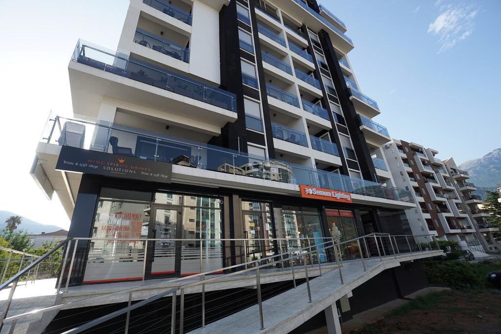 Budva Bay Breeze Apartments المظهر الخارجي الصورة