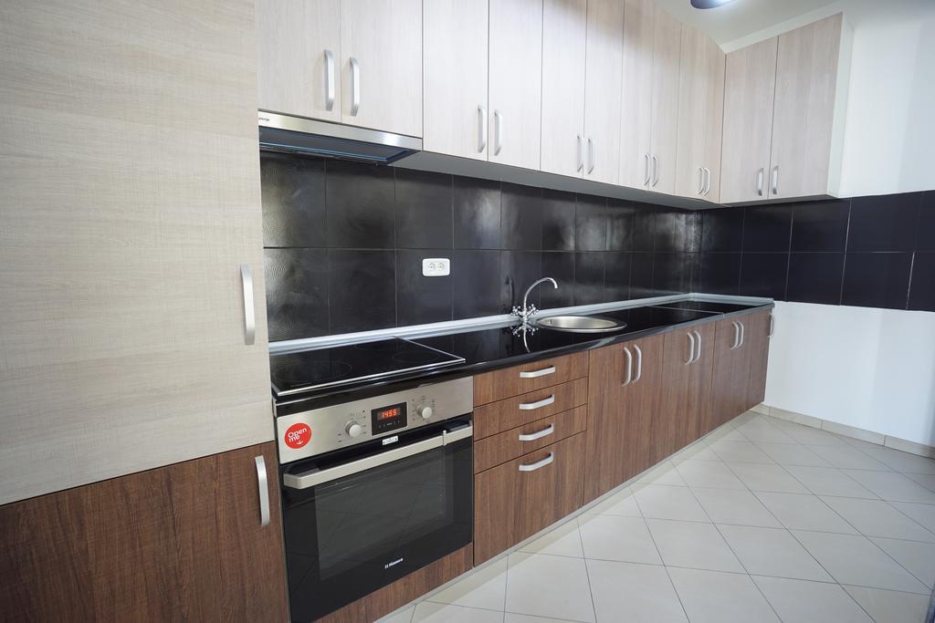 Budva Bay Breeze Apartments المظهر الخارجي الصورة