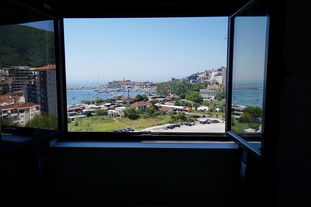 Budva Bay Breeze Apartments المظهر الخارجي الصورة