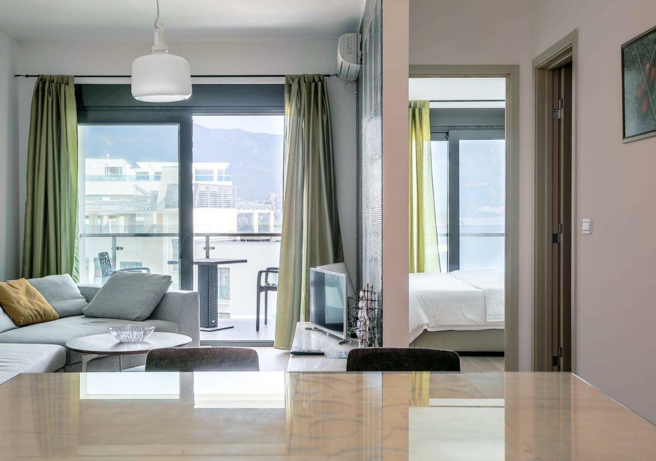 Budva Bay Breeze Apartments المظهر الخارجي الصورة